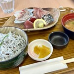 垂水漁港食堂 - 