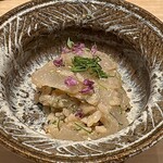 鮨 はしもと - カワハギと肝のシャリ和え 大分より