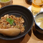 鳥さわ - 鶏そぼろごはんと鶏スープ