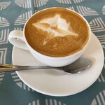 Tropical Bali Restaurant - カプチーノ（≒510円）