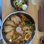 自家製手打 中華そば みの八 - 