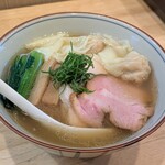 いのちノ中華そば 龍ノ谷 - 海老と鯛煮干し×大山鶏♪