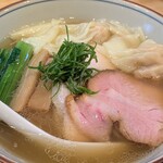 いのちノ中華そば 龍ノ谷 - 豊かな風味のスープが美味♪