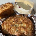 きくちぱん - 手前のクロックムッシュがとにかく美味