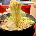 特製ラーメン 大中 - 