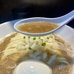 ヌードル＆スパイスカレー 今日の1番 - 最高のスープ