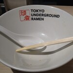 東京アンダーグラウンドラーメン 頑者 - 完食完飲腹パンフィニッシュ(^^)