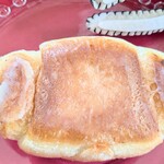 公正屋 - 塩パン　下部　サクサックがたまらないやつ♫