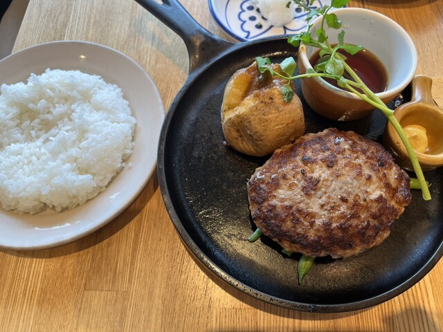 Tsubame Grill Shinjukutakashimayataimuzusukueaten