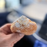TRUFFLE DONUT - 料理写真: