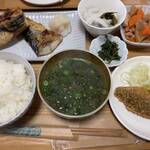 ちがさき丸食堂 - 焼き鯖定食　¥2000