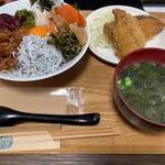 ちがさき丸食堂 - 朝ごはんＢ　¥1000