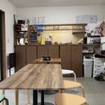 ちがさき丸食堂 - ４人テーブル２卓・２人テーブル１卓