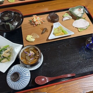 旬菜みそ茶屋 くらを_0