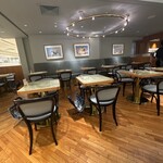 bistrocafe THE FLOWER TABLE - 