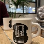 J.S. BURGERS CAFE - 