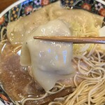 奈つやの中華そば - 悶絶級の雲呑