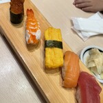 がってん寿司 - 料理写真:お誕生日サービスのお子様寿司