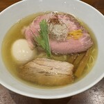 中華そば 卯月屋 - 味玉塩そば