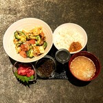 沖縄酒場 離〜Hanare〜 - おばあ直伝‼︎ゴーヤーチャンプルー定食