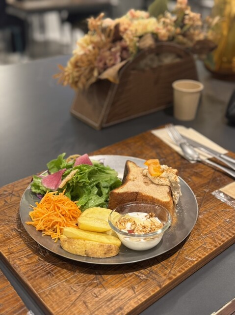 ZTTo morning - 麹町/カフェ | 食べログ