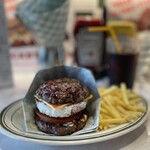 シェイク ツリー ダイナー - WILDIN’ OUT