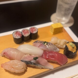 口コミ一覧 : 鮨とよふく - 五月台/寿司 [食べログ]