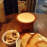 湯島ワイン食堂 パパン - 