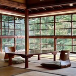 カフェ 金澤園 - 店内　二階席