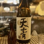 中野 青二才 - 熱燗は1合から注文できます。