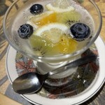 四季亭 滝の水店 - フルーツ杏仁豆腐