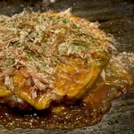 味乃家 - 甘からの濃厚ソースに生地の香り
      タマランチ会長おでまし