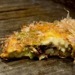 味乃家 - キャベツの甘みもチーズに負けとらへんよぉ٩(ˊᗜˋ*)و
      めっちゃ食ったし、満足しかないわぁーー
      ٩( ᐛ )و٩( ᐖ )۶ またやりましょね♪