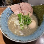 麺屋 ねむ瑠 - バカニボ味玉