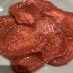 和牛ホルモン一頭買い うしはち - 