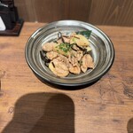 九州和食 くろしき - せせりと長芋の塩昆布炒め