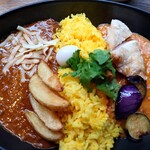 カリガリ - アキバ盛りカレー1