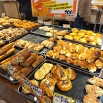 どんぐり - メニュー　陳列棚