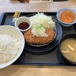 松のや - 料理写真:鬼おろしポン酢ロースかつ定食＋コロッケ