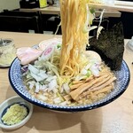 厳選煮干しらーめん 初代 にぼ助 - 