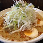 ラーメン南の - 背脂担々麺ネギトッピング