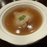 雅苑酒家 - フカヒレの姿煮