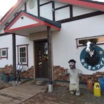 牛小屋のアイス - 外