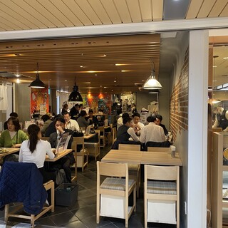 新大阪で集合前に！解散前に！昼から宴会はじめましょう！！！