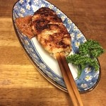 味いちもんめ - つくね
      串がわりに割りばしで