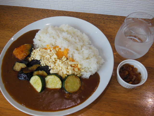 山上菊池商店 駅前店 - 小樽（カレー）の写真