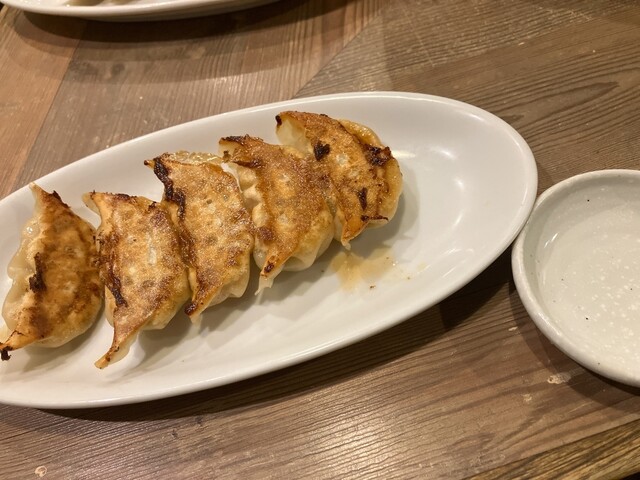 Dera Gyoza
