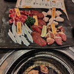 鶏焼いて蕎麦で〆る 個室居酒屋 鳥や - 