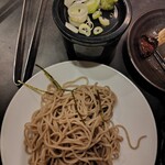 鶏焼いて蕎麦で〆る 個室居酒屋 鳥や - 
