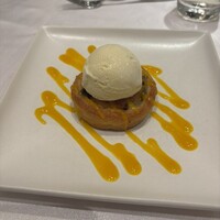 LAZOR GARDEN DINING - 